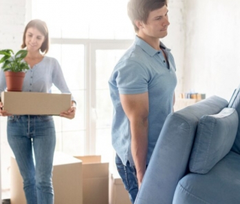 Πώς να τακτοποιήσετε τα έπιπλα όταν μετακομίζετε σε νέο σπίτι